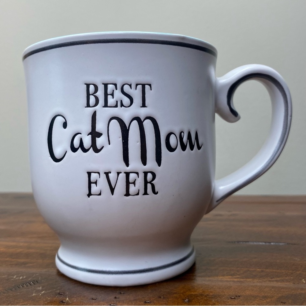 “Best Cat Mom Ever” mug - Picture 2 of 7